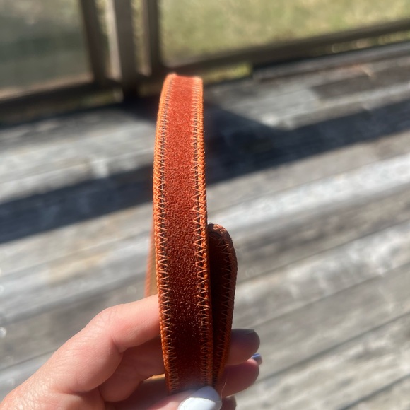 Elegant Brown Red Genuine Leather Suede Silver Clasp Women's Belt - Picture 4 of 11